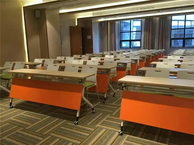 会议椅的会议室案例
